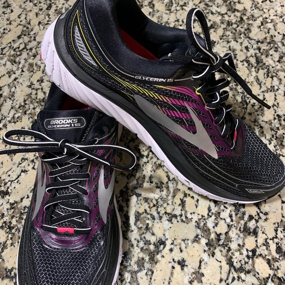 brooks glycerin 15 super dna